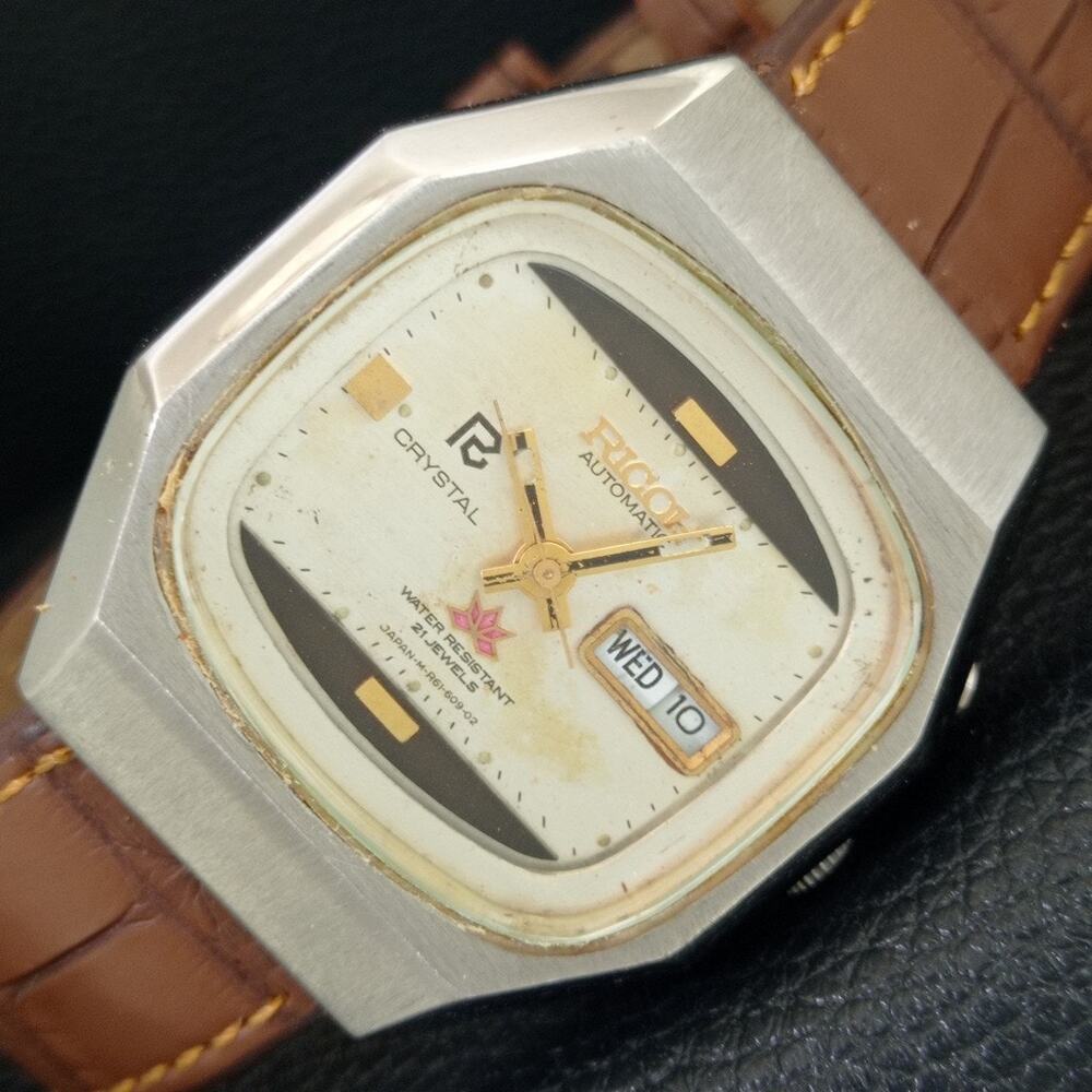 Vintage 1971 Ricoh Automatic Mens Silver Watch W/daydate & Gold accents